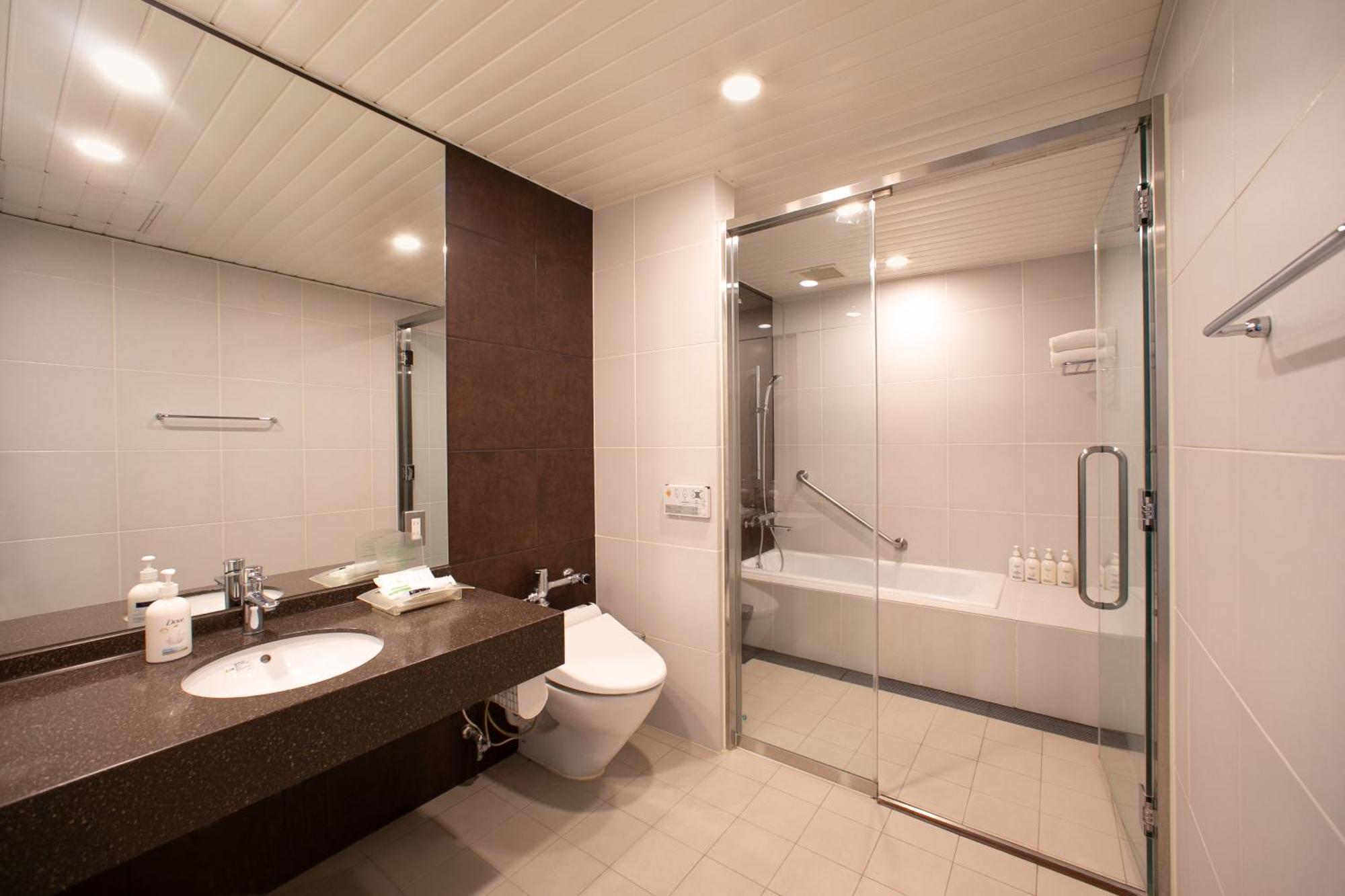 Holiday Inn Osaka Namba By Ihg Esterno foto