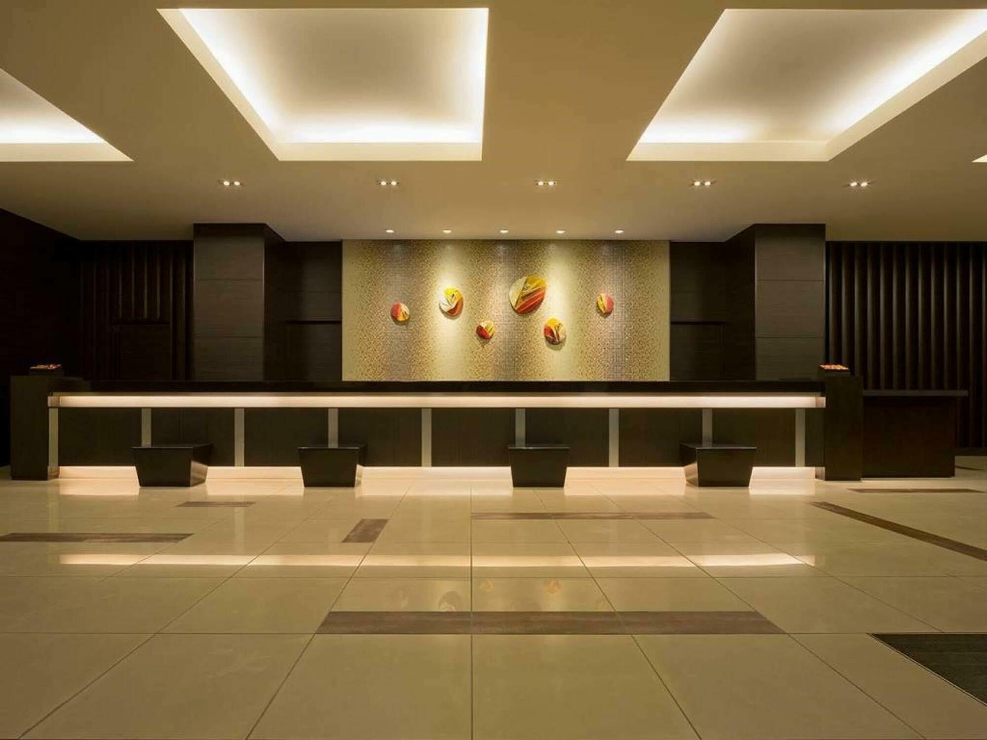 Holiday Inn Osaka Namba By Ihg Esterno foto